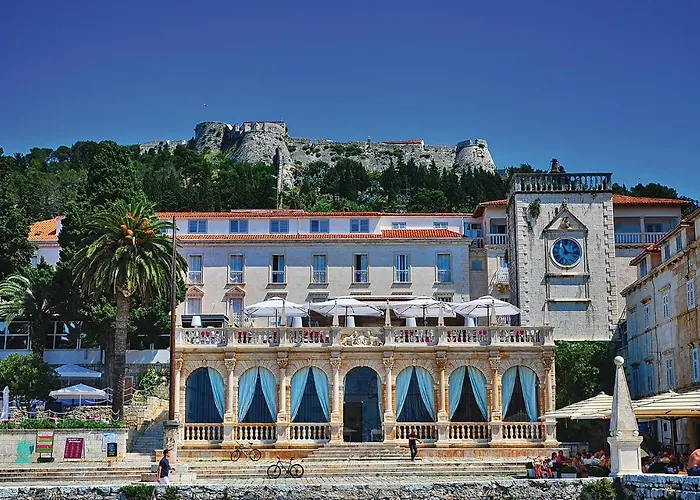 07 * Jelsa (Hvar)